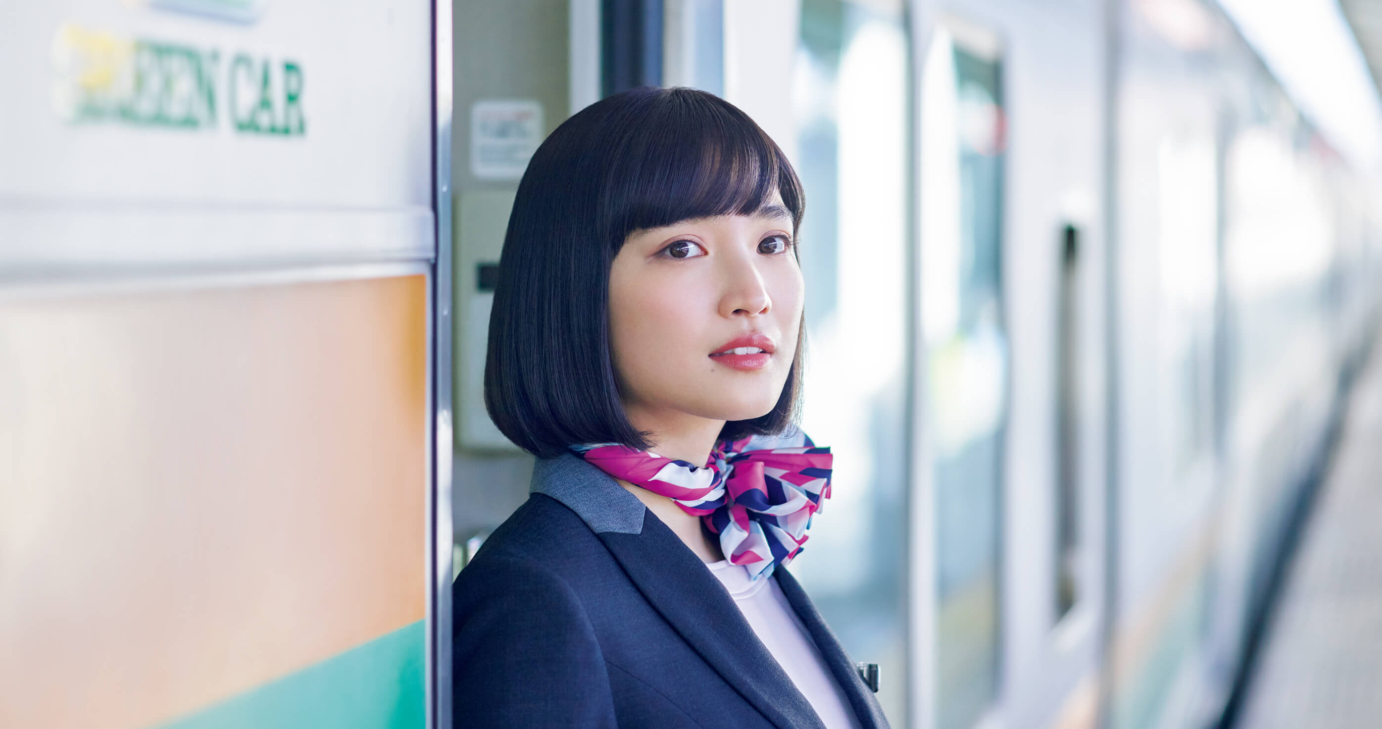 誰かの旅を笑顔にする仕事です。